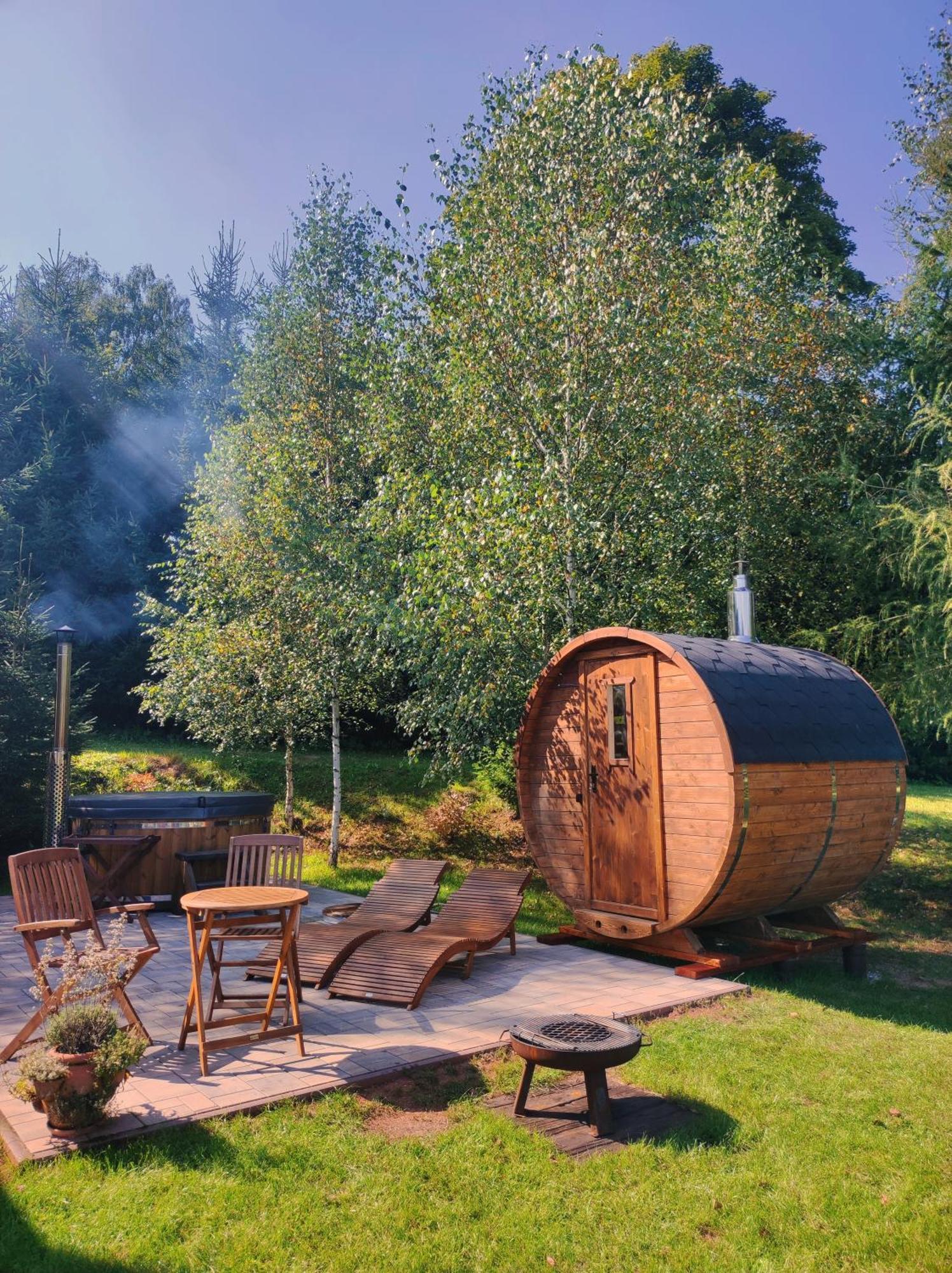 Appartement Glamping Vyhlidka à Chvalec Extérieur photo